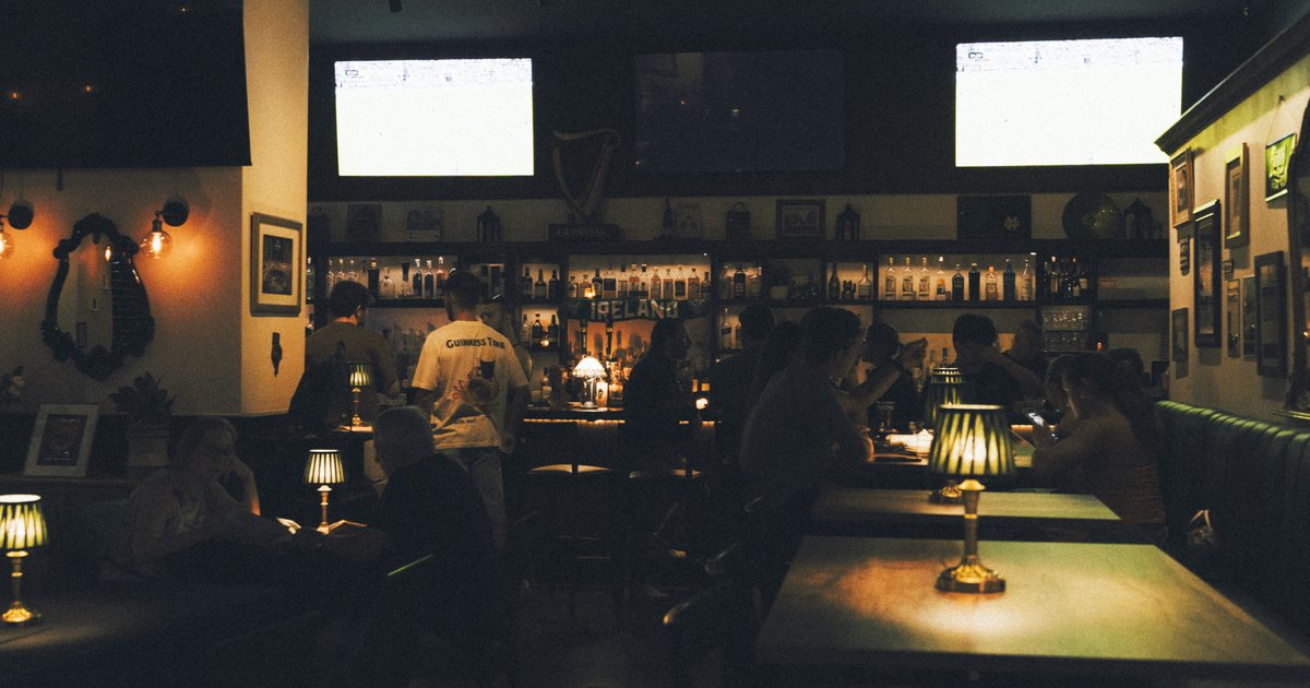 The Leinster | Best Irish Pub in Miami, FL | Edgewater Irish Bar